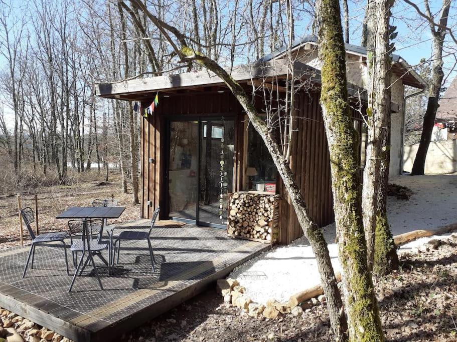 Le Gite De La Cabane De L'Oiseau Couze-et-Saint-Front Exteriör bild